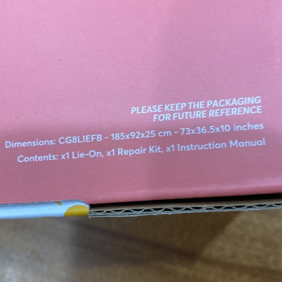 COPY - NWOT.  Coconut Grove, inflatable, lie-on, “French Bulldog”, pool raft. - Picture 11 of 13